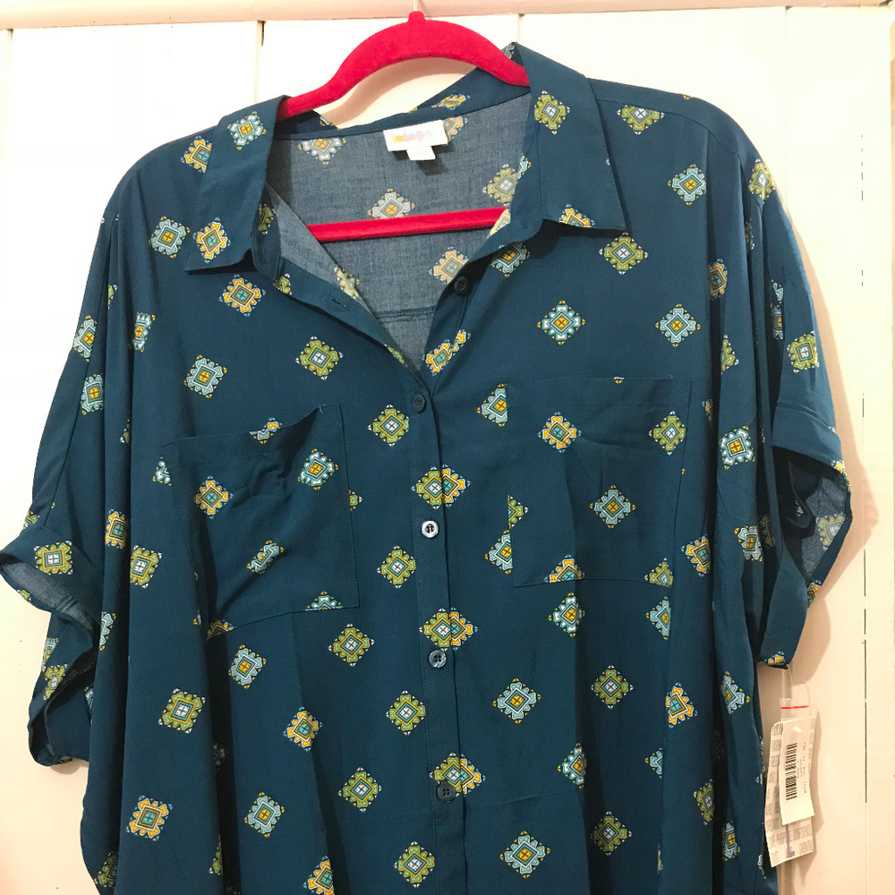 Lularoe Amy blouse